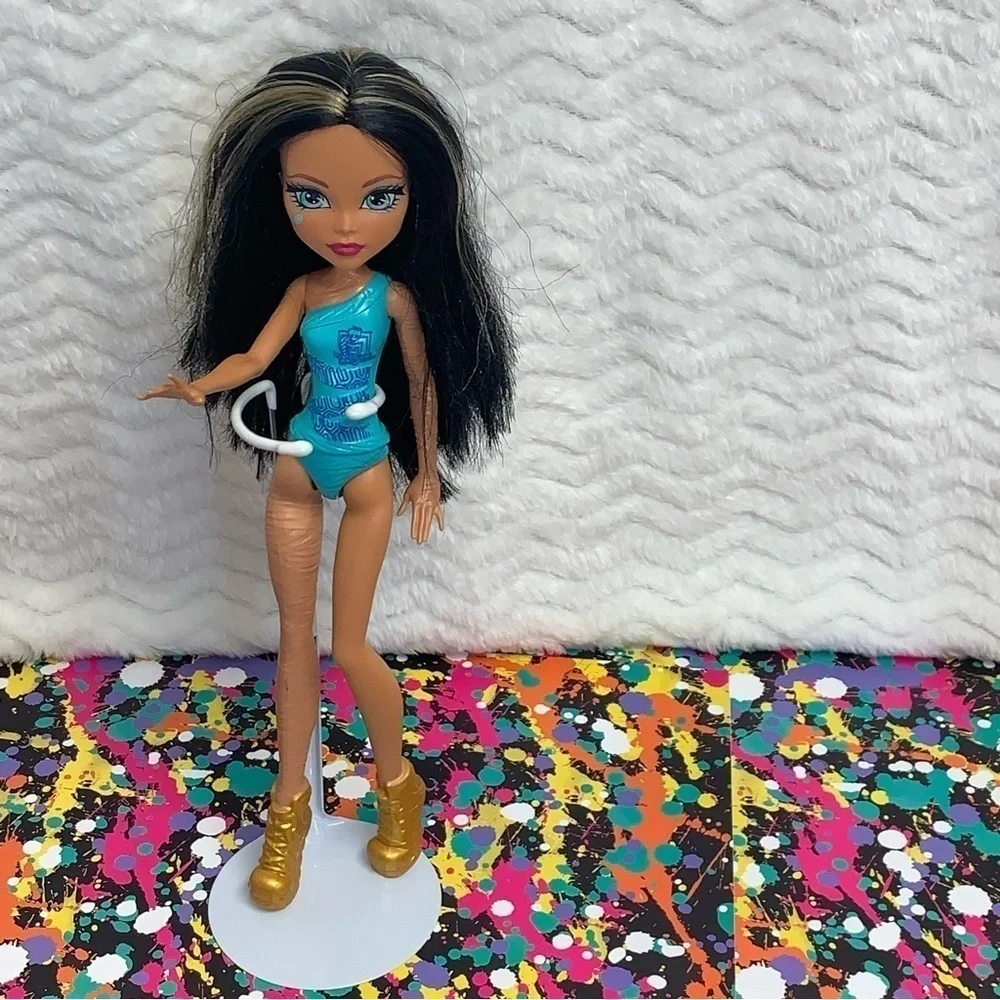 Monster High Cleo de Nile Doll How Do You Boo? Ghoul Spirit 2017 Cheerleader